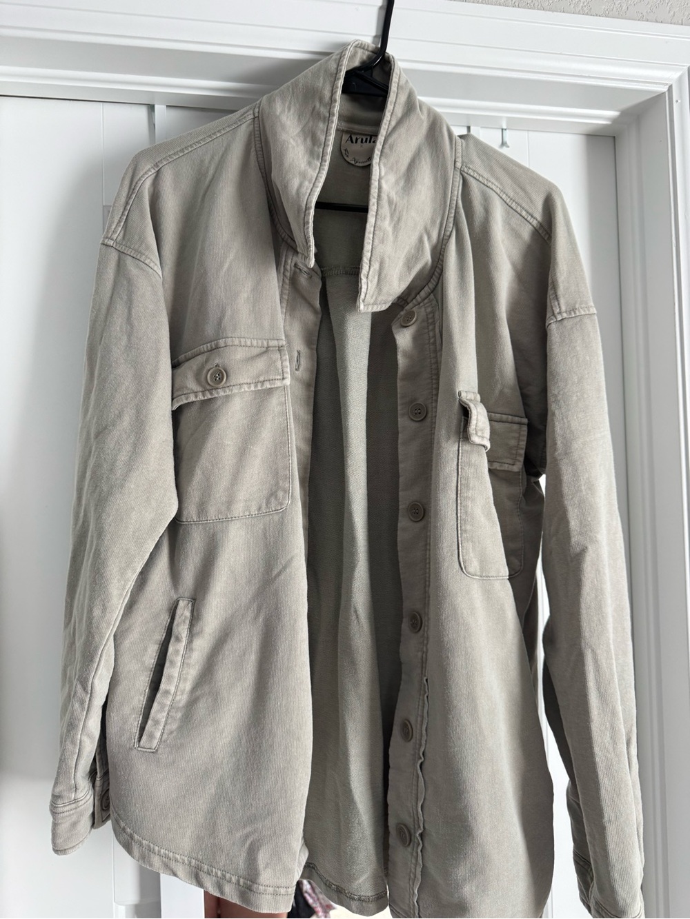 ARULA button down